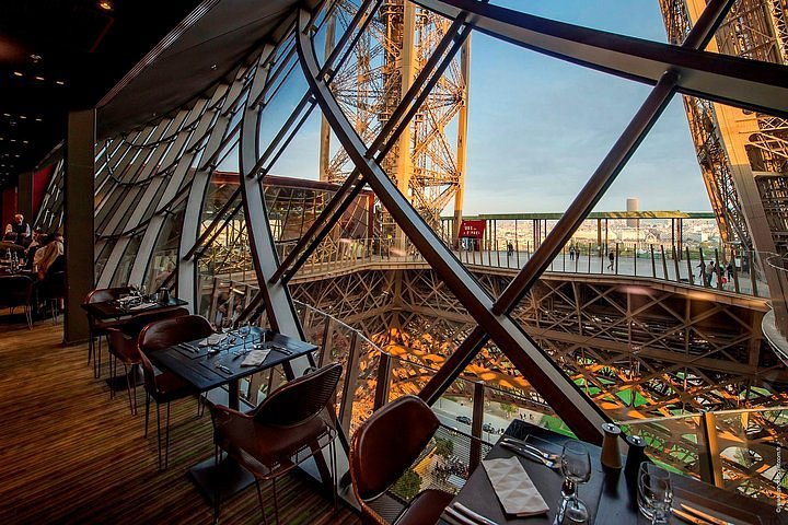 Lunch at Eiffel Tower