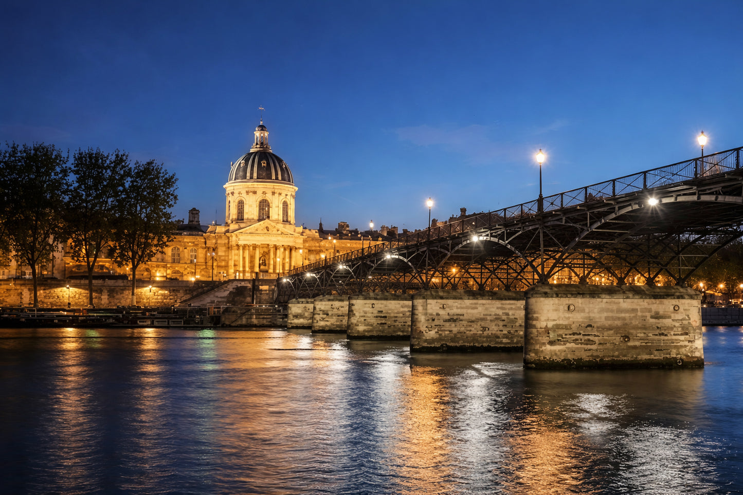 Optional Emily in Paris Tour