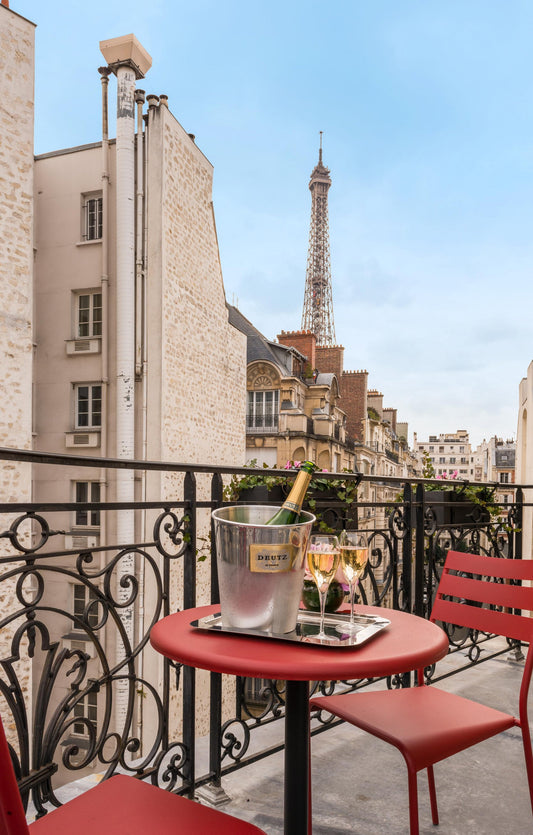 Paris and Positano Accommodation