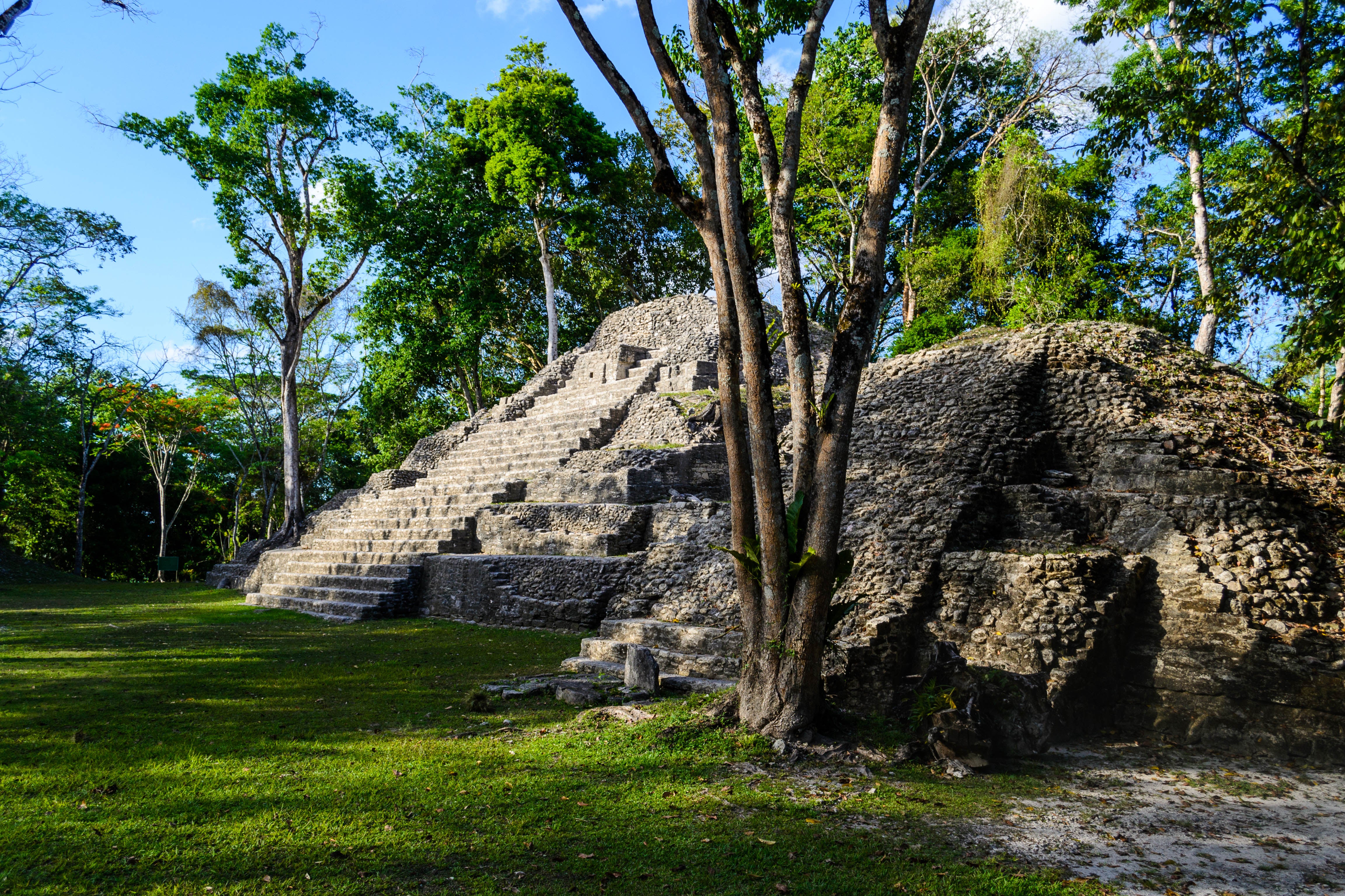 Cahal Pech Ruins