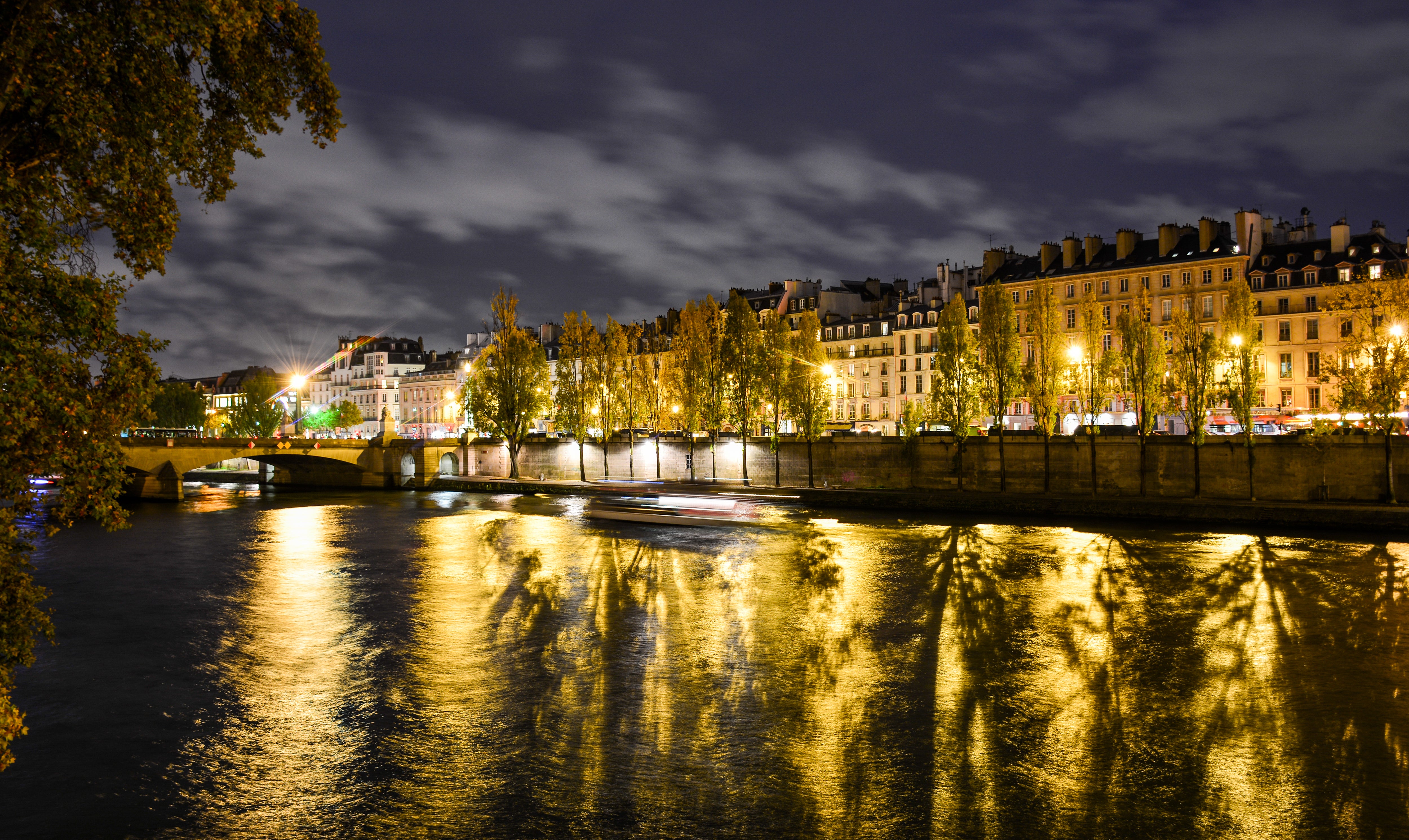 Dinner on Seine River