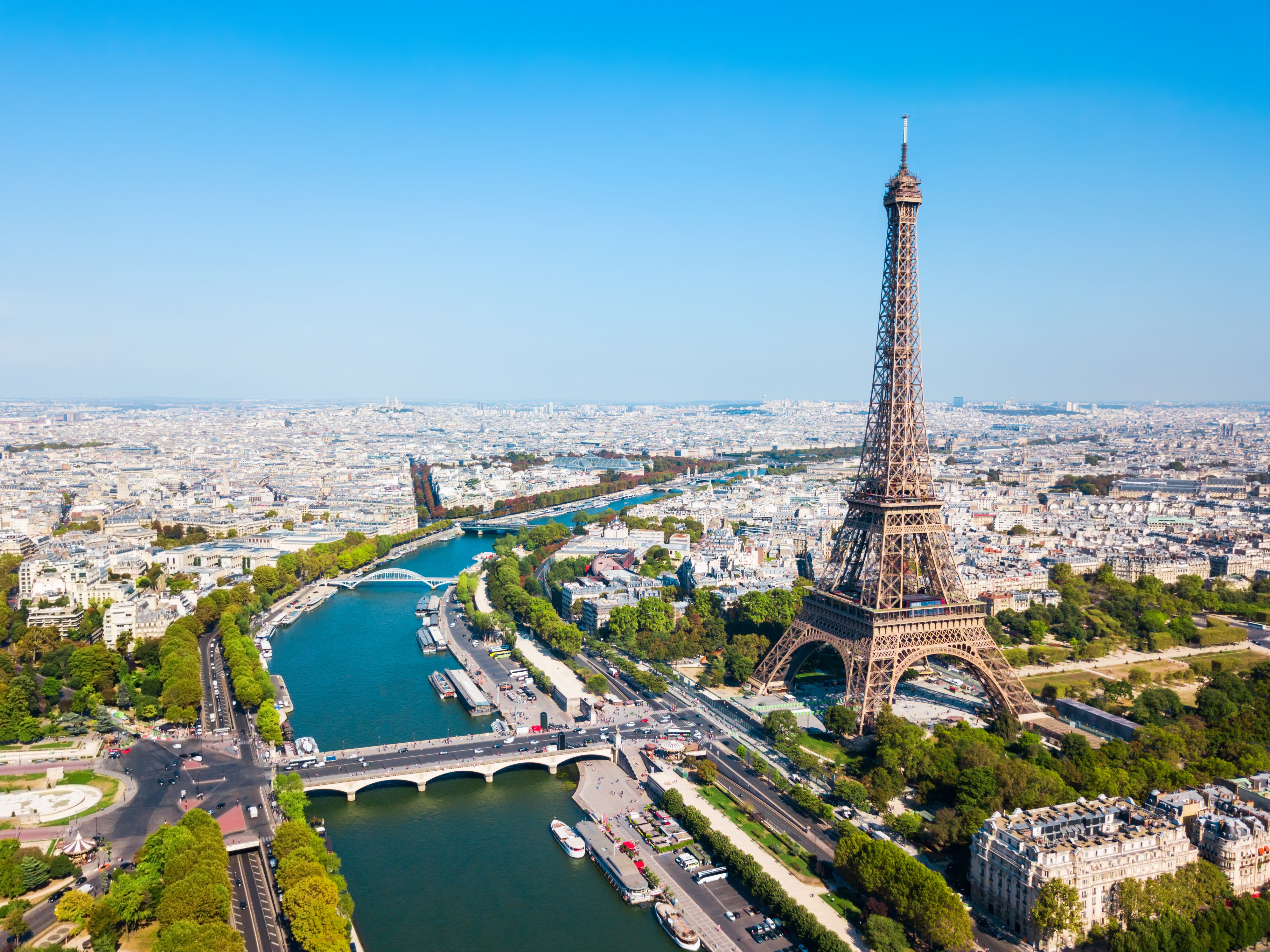 Dinner Cruise on the Seine River