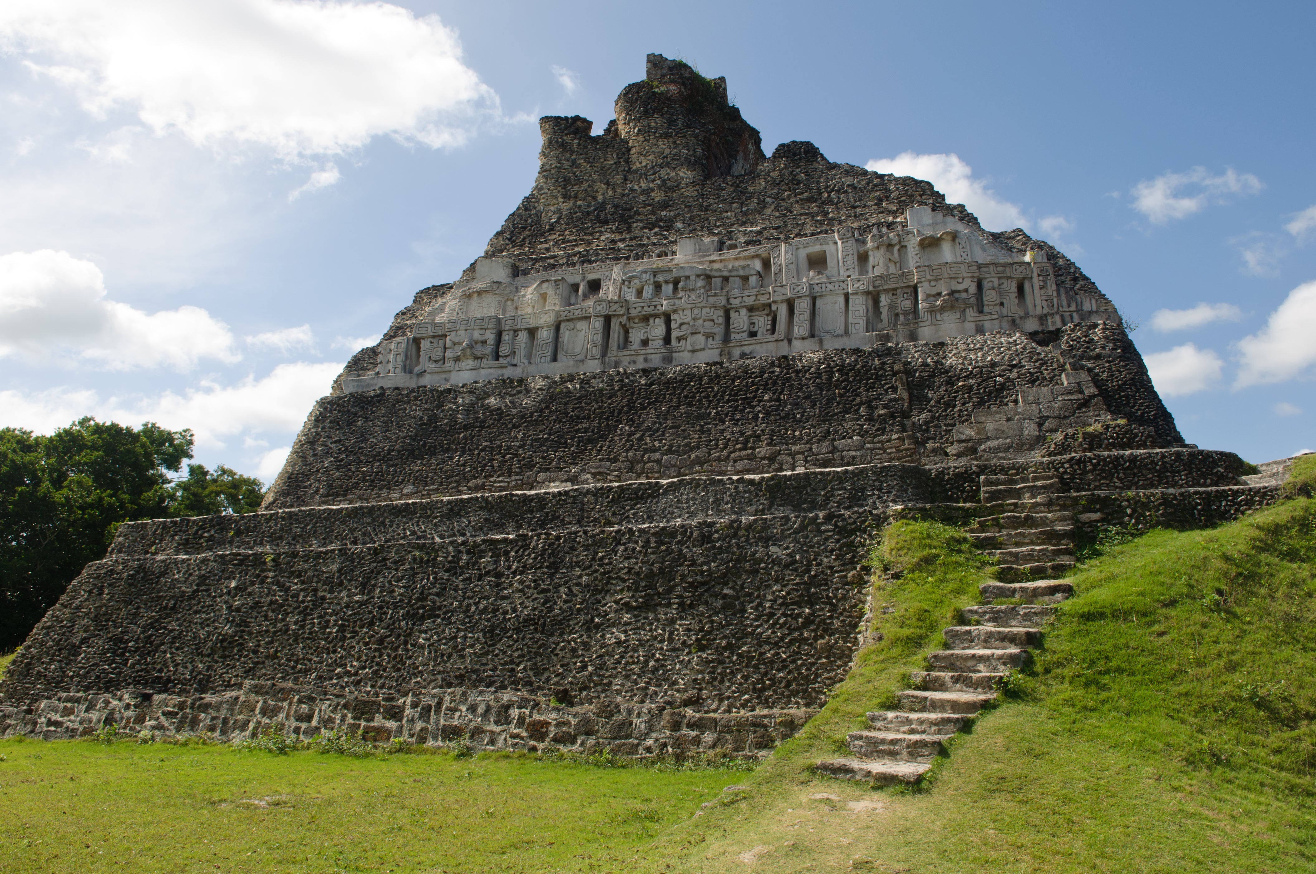 Xunantunich Mayan Ruins